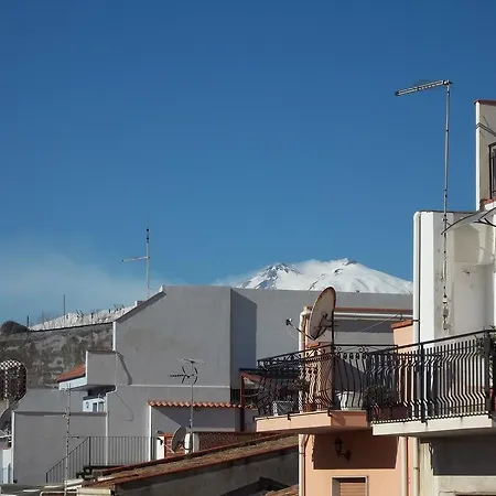 Mare E Monti Giardini-Naxos